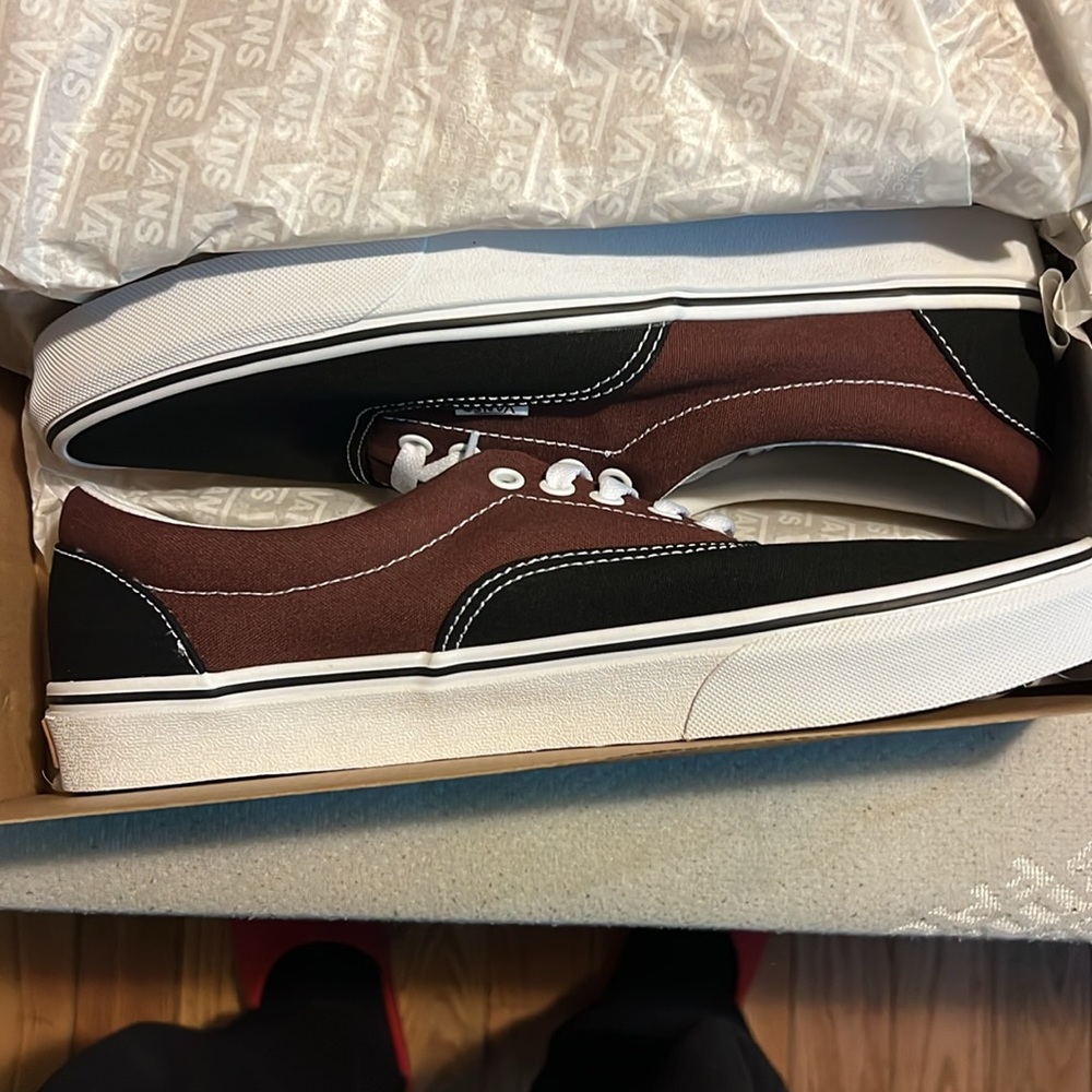 Vans ERA brand new never worn